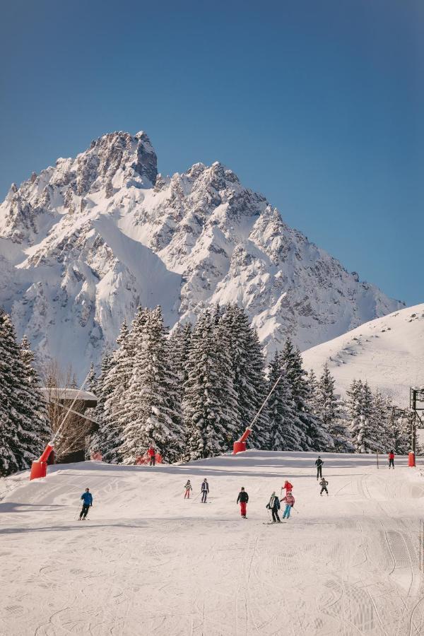 Hotel Barriere Les Neiges 쿠쉐벨 외부 사진